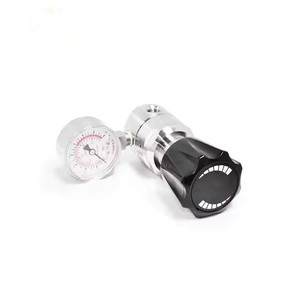Regolatore di Pressione HI-TEK Monostadio 1/4 Pollici Femmina 100psi in Acciaio Inox 316 per <span class=keywords><strong>Gas</strong></span> <span class=keywords><strong>Industriali</strong></span> - Product Image 4