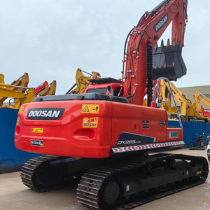 รถขุดมือสอง Doosan Dx225 ความจุ 20 ตัน ผลิตในเกาหลี รุ่น Dx225 Dx300 Dx340 รถขุดไฮดรอลิก ราคาแข่งขันในจีน - Product Image 1