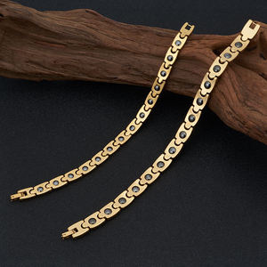 Bracelet de Thérapie Magnétique en Tungstène 2000gs Plaqué Or 18K Unisexe Bienfaits pour la Santé Personnalisé <span class=keywords><strong>Quantique</strong></span> Bio Gris/Noir - Product Image 4