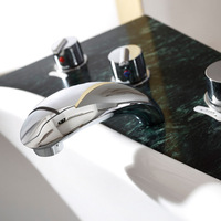 Baignoire de massage moderne en acrylique hydro spa jacuzzi d'angle