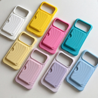 Coque en silicone liquide 3D à effet d'ondulations pour iPhone Air 13 14 15 16 17 Pro Max, compatible avec la recharge sans fil, emplacements pour cartes magnétiques, pochette intégrée