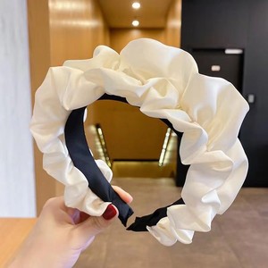 Grand <span class=keywords><strong>bandeau</strong></span> plissé accessoires pour cheveux à large bord pour femmes laver le visage accessoires pour cheveux rétro senior <span class=keywords><strong>bandeau</strong></span> à fleurs - Product Image 4