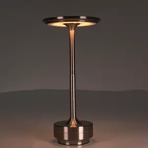 Nordic Retro USB Aufladen Tisch leuchte Touch Dimmen Luxus Metallic LED Lampe Restaurant Bar Akku Batterie Gold Tisch lampe