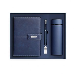 Set de Regalo Corporativo Personalizado, Set de Regalo Ejecutivo de Lujo con Libreta y Artículos para Empleados - Product Image 1