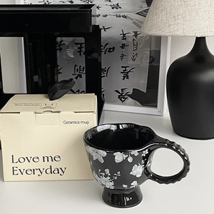 Nouveau design haut de gamme original, tasse à café à eau en céramique moulée à la main petite fleur rétro, tasse cadeau Mark en gros - Product Image 4