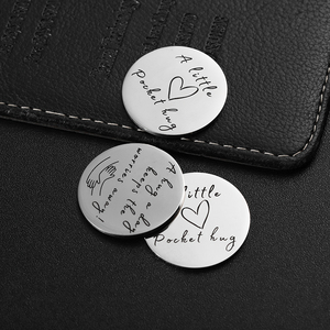 Nhà Sản Xuất Khắc Laser Thư Biểu Tượng Đồng Xu Khoảng Trống Thép Không Gỉ Đồng Xu Trống Túi Ôm Trái Tim Hình Mã Đồng Xu - Product Image 6