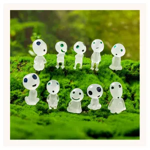 Amuletos de resina alienígena luminosa de elfos de árbol en miniatura de Halloween para decoración creativa de jardín al aire libre