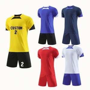 Uniformes de Fútbol de Alta Calidad, Secado Rápido, Transpirables, 100% Poliéster, Personalizados de Fábrica, Camisetas y Conjuntos de Fútbol para Hombre - Product Image 1