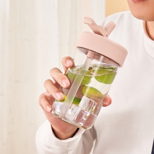 Vaso Minimalista de Tritán con Pajita Creativa de 500ml, Antiderrames, para Niños, Regalo Empresarial, Venta al por Mayor, Marca OK, Logotipo Personalizado - Product Image 3
