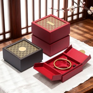 Caja de joyería personalizada, caja de regalo hueca de doble apertura para pulseras de oro, jade y madera de agar. - Product Image 1