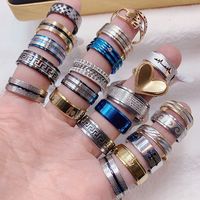 Vente en gros directe d'usine, lot mixte, taille de lot, bague en acier inoxydable, bijoux pour hommes et femmes