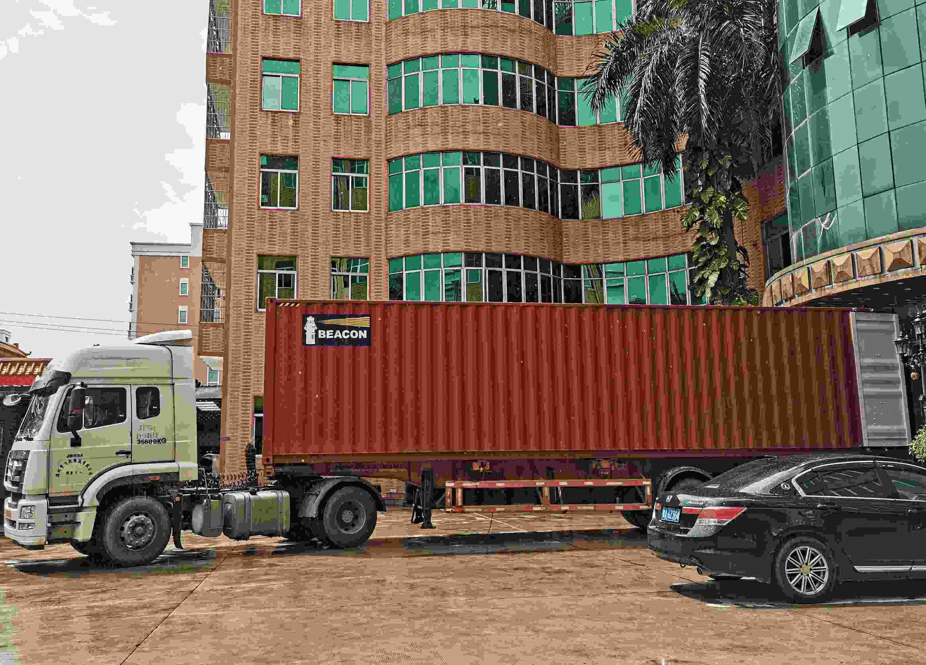 Wholesale Hotel Toiletry Kit Custom Logo Packaging Amenity For Hotel Amenities Set Luxury