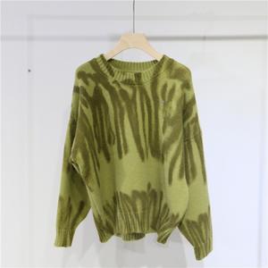 Maglione Pullover lavorato <span class=keywords><strong>a</strong></span> <span class=keywords><strong>maglia</strong></span> Casual OEM corea di alta qualità maglione da <span class=keywords><strong>donna</strong></span> Tie Dye <span class=keywords><strong>a</strong></span> <span class=keywords><strong>righe</strong></span> irregolarità - Product Image 2