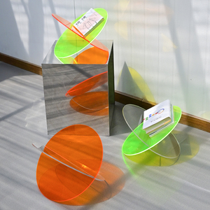 Estantería de planeta esférica de piso de acrílico transparente de color de estilo INS creativo para almacenar libros suaves - Product Image 5