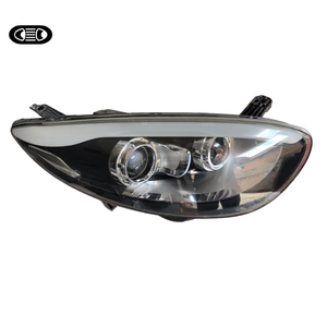 Ensemble de phares TUZHIHAO Chery Cowin <span class=keywords><strong>C3R</strong></span> - Pièce d'origine d'usine reconditionnée, excellent état, lentille transparente, fonctionne normalement - Product Image 2