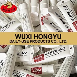 Crème Huile Soin des Gants OEM Traitement Gant de Baseball et de Softball Nettoyant <span class=keywords><strong>Cuir</strong></span> Gel Doux Femme 100ml Nourrit et Protège - Product Image 3