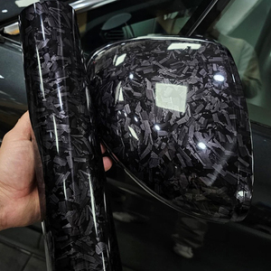 Pellicola in Fibra di Carbonio PET di Alta Qualità, Vinile Lucido Effetto Fantasma per Wrapping Auto, Autorigenerante e Senza Bolle - Product Image 4