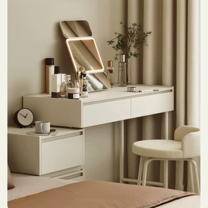 Ensemble de coiffeuse étroite tout métal avec <span class=keywords><strong>miroir</strong></span> LED pliable en trois parties, organisateur de cosmétiques multi-niveaux et armoire latérale à <span class=keywords><strong>2</strong></span> tiroirs, finition douce - Product Image 4