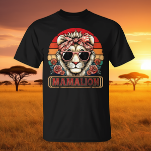 Camiseta Mama Lion Negra Unisex para Adulto, Cuello Redondo, Manga Corta, Estampado Digital, Gráfico Promocional - Product Image 3