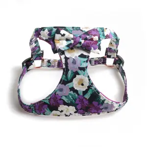 New pet chest strap flower breathable vest for cats and dogs general explosion harness