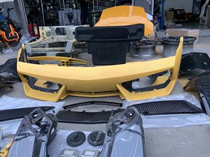 Parachoques delantero usado original para <span class=keywords><strong>Lamborghini</strong></span> Gallardo LP550 560 OEM 400807429A 400807429B - Product Image 2