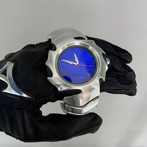 Nuovo Orologio da <span class=keywords><strong>Uomo</strong></span> al Quarzo Satinato dal Design Fantastico Y2K, a Forma di Lama Speciale, Creativo e di Personalità Retrò - Product Image 1