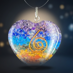 Pendentif en agate fait main en forme de cœur avec incrustation de symbole Om hibou féerique pour la décoration intérieure - Product Image 3