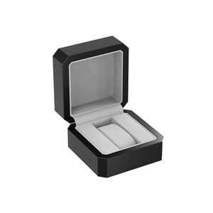 Boîte de rangement <span class=keywords><strong>pour</strong></span> montres en cuir noir compacte Tancy GSB-04 avec compatibilité <span class=keywords><strong>TV</strong></span> Box, design luxueux, anti-poussière et léger - Product Image 4