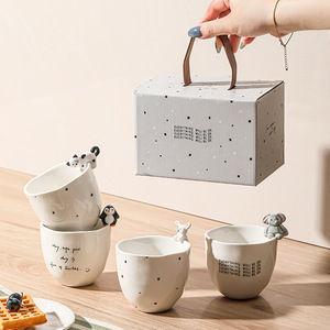 Mug en céramique avec motif d'animal de dessin animé - Tasse à café et à thé au lait créative et mignonne pour couple avec boîte cadeau - Product Image 1
