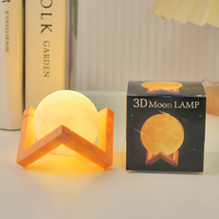 Lampe de chevet LED petite et décorative, peinte à la main, motif lune, pour chambre à coucher
