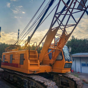 Grúa sobre orugas QUY50 de 50 toneladas, grúa sobre orugas reacondicionada, maquinaria de elevación a precio económico - Product Image 1