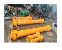 Accouplements d'arbre à cardan universels industriels de haute qualité meilleur prix disponible auprès de fabricants et de fournisseurs de confiance en Inde