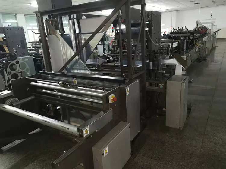 Secondhand Japanese TOTANI 600mm wide ziplock bag making machine