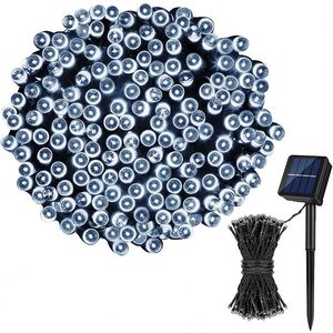 Guirlandes lumineuses LED solaires de Noël 300L blanc chaud pour usage extérieur, étanches, pour la décoration de fêtes et de vacances - Product Image 3