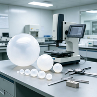Boule creuse en plastique pour l'usine de purification de l'eau, eau brute