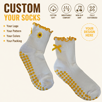Calcetines de Pilates con Volantes, Bordado Personalizado de Girasol, Lazo de Cinta, Antideslizantes con Agarre en Forma de Corazón
