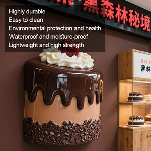 ประติมากรรมเค้กไฟเบอร์กลาสขนาดใหญ่สั่งทำพิเศษ งานศิลปะตกแต่งรูปทรงเก้าอี้ สำหรับตกแต่งร้านค้า - Product Image 2