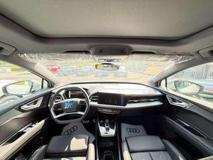 <span class=keywords><strong>Audi</strong></span> <span class=keywords><strong>Q4</strong></span> E-tron 40 SUV électrique d'occasion 2024, longue autonomie, version premium, prêt à l'exportation, blanc sur noir - Product Image 4
