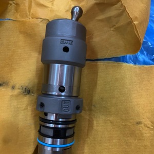 Inyector de combustible de alta calidad OEM 4088416, adecuado para motores diésel QSK45 y QSK60, con garantía de 1 año. - Product Image 2