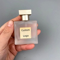 Flacons de recharge de parfum personnalisables avec logo, 25/50 ml, pratiques pour les voyages, étanches, contenants élégants pour les retouches de parfum en déplacement