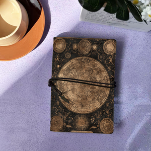 Cuaderno hecho a mano A6 con hermosa cubierta Dulce regalo de graduación para vecinos Adecuado para notas profesionales y hitos de la vida - Product Image 1