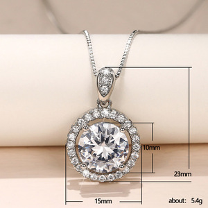 Collana con ciondolo rotondo classico per donna, gioielli di moda in stile europeo americano - Product Image 5