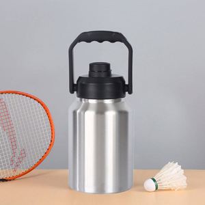 Bouteille d'eau de camping 64 oz en acier inoxydable, seau à glace isotherme sous vide, thermos portable 128 oz avec couvercle - Product Image 1