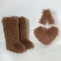 Nouvelle collection 2026 : Sac fourre-tout en forme de cœur pour femme et bottes de neige mi-hautes en fausse fourrure de renard arc-en-ciel
