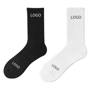 Muestras Gratis, Embalaje Gratis, Ropa Urbana de Alta Calidad, Calcetines Negros y Blancos de Algodón Transpirable Totalmente Personalizables con Puños Antideslizantes - Product Image 3