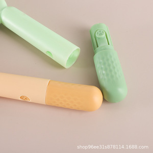 Pet Pin Comb Self Cleaning For Cats Dogs Rabbits Green Yellow ABS Material With Smooth Teeth And Comfortable Handle - Product Image 3