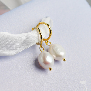 MW Disponibili Orecchini a Clip in <span class=keywords><strong>Argento</strong></span> <span class=keywords><strong>925</strong></span> Placcato Oro 18K con Perle Barocche Irregolari d'Acqua Dolce, Gioielli da Donna all'Ingrosso - Product Image 3