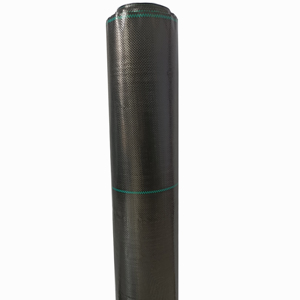 Cubierta de suelo de plástico PP tejido agrícola de 100GSM de venta superior - Product Image 1