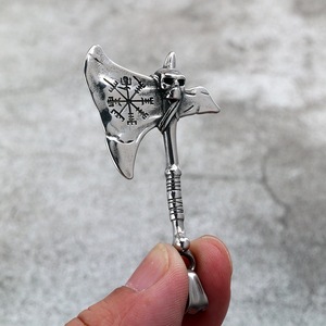 Yunnique – collier avec pendentif hache viking en acier inoxydable pour hommes, design asymétrique punk, bijoux cadeau - Product Image 4