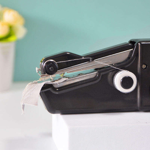 <span class=keywords><strong>Macchina</strong></span> <span class=keywords><strong>da</strong></span> <span class=keywords><strong>Cucire</strong></span> Elettronica Portatile Multifunzione a Punto Catenella in Metallo, Formato Mini, per Ingrosso - Product Image 4